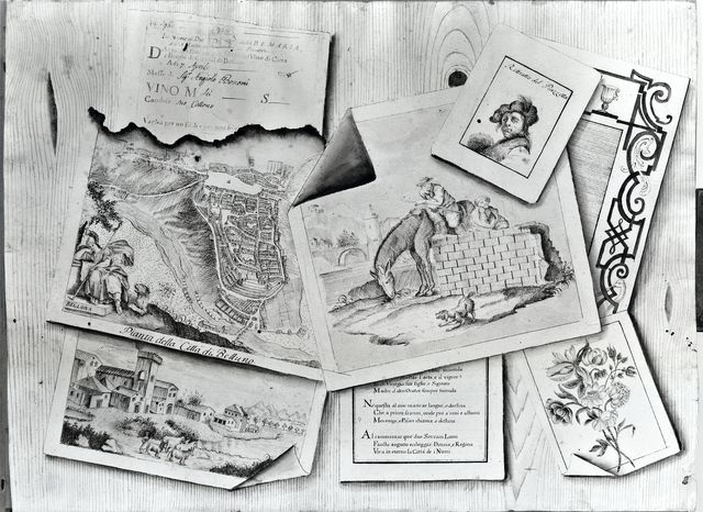 Anonimo — Fogaroli G.L. - sec. XVIII - Trompe-l'oeil con disegni, stampa e pianta della città di Belluno — insieme